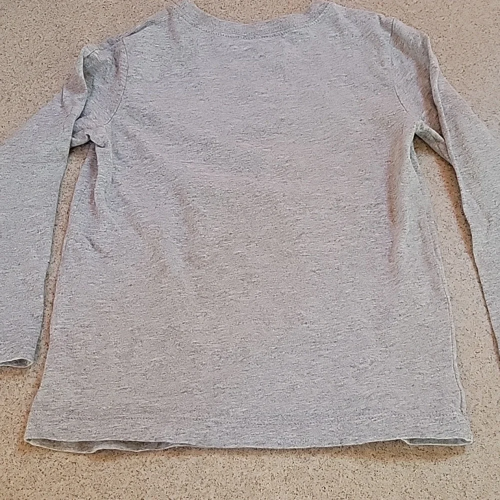 Carter's Gray Really Jawome Shark Graphic Long Sleeve Tee Size 3T